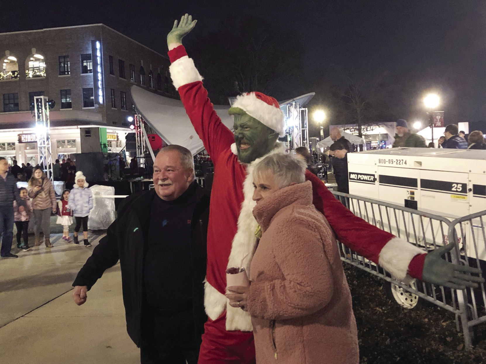 1212 Grinch_c.jpg